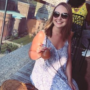 Meet your Posher, Candace